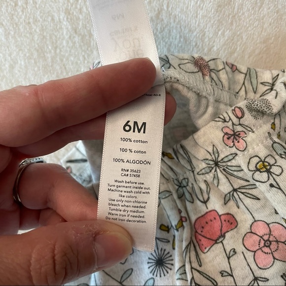 Carter’s Spring 3 Piece Outfit - Picture 11 of 11